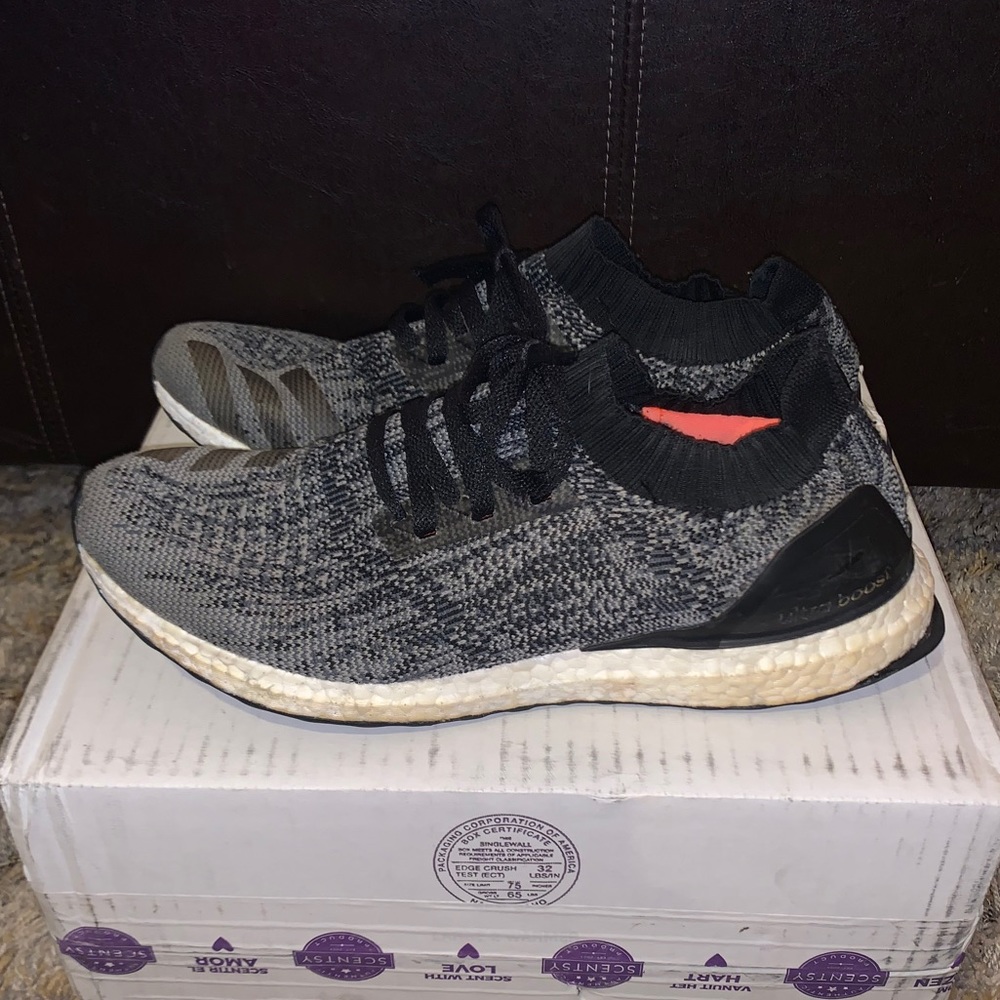 Men's Adidas Ultra Boost Uncaged (size 10.5)
